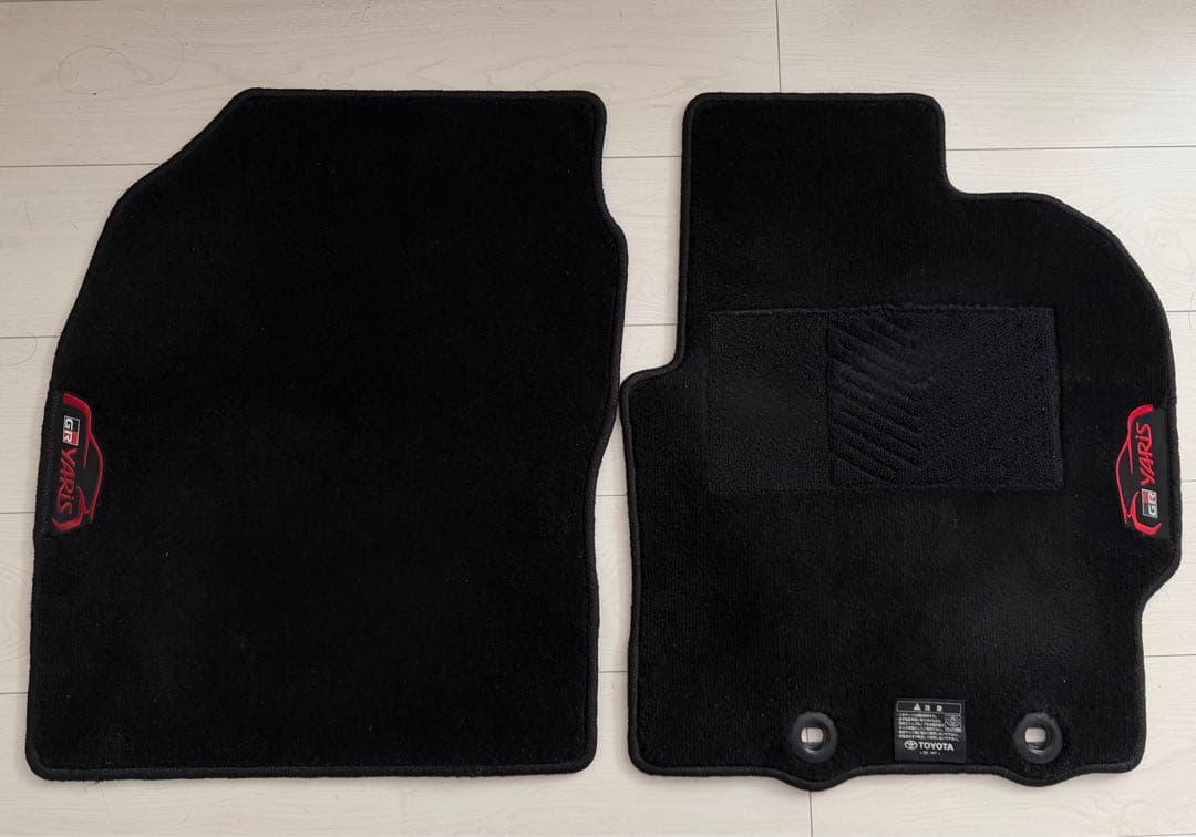 純正 トヨタ ＧＲヤリス GRフロアマット(アドバンスド) GXPA16 ・12