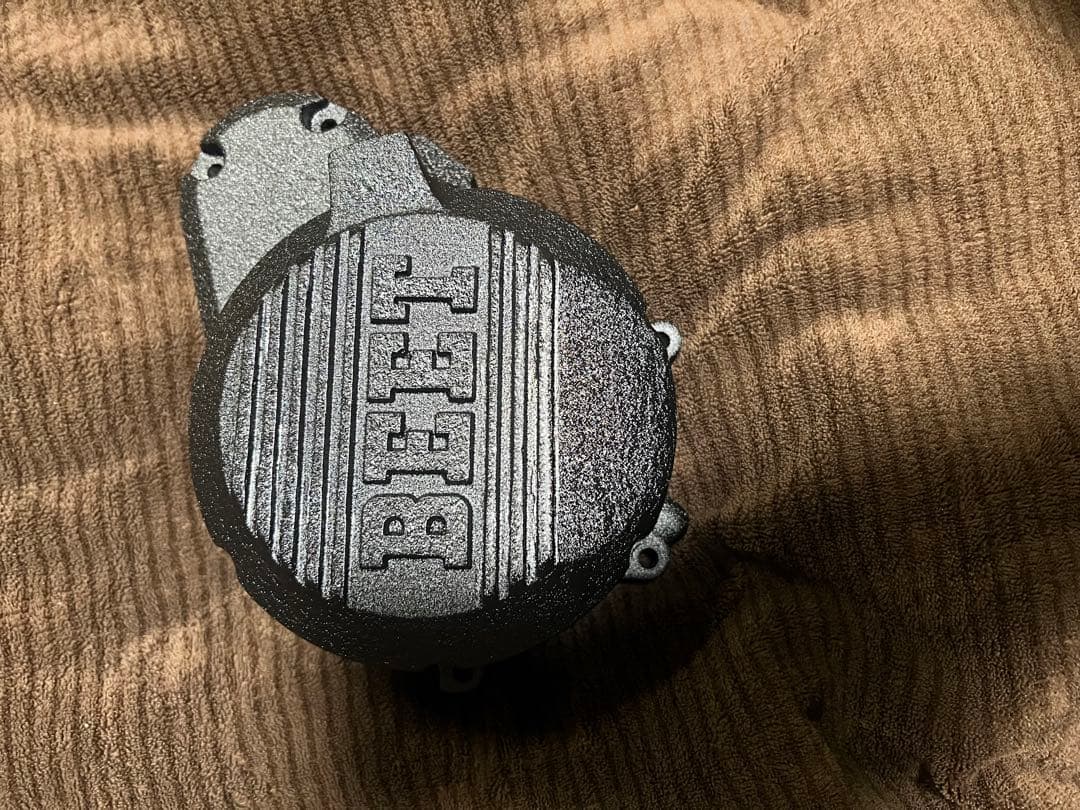 ZRX400 BEET ポイントカバー、ジェネレーターカバー　結晶塗装黒