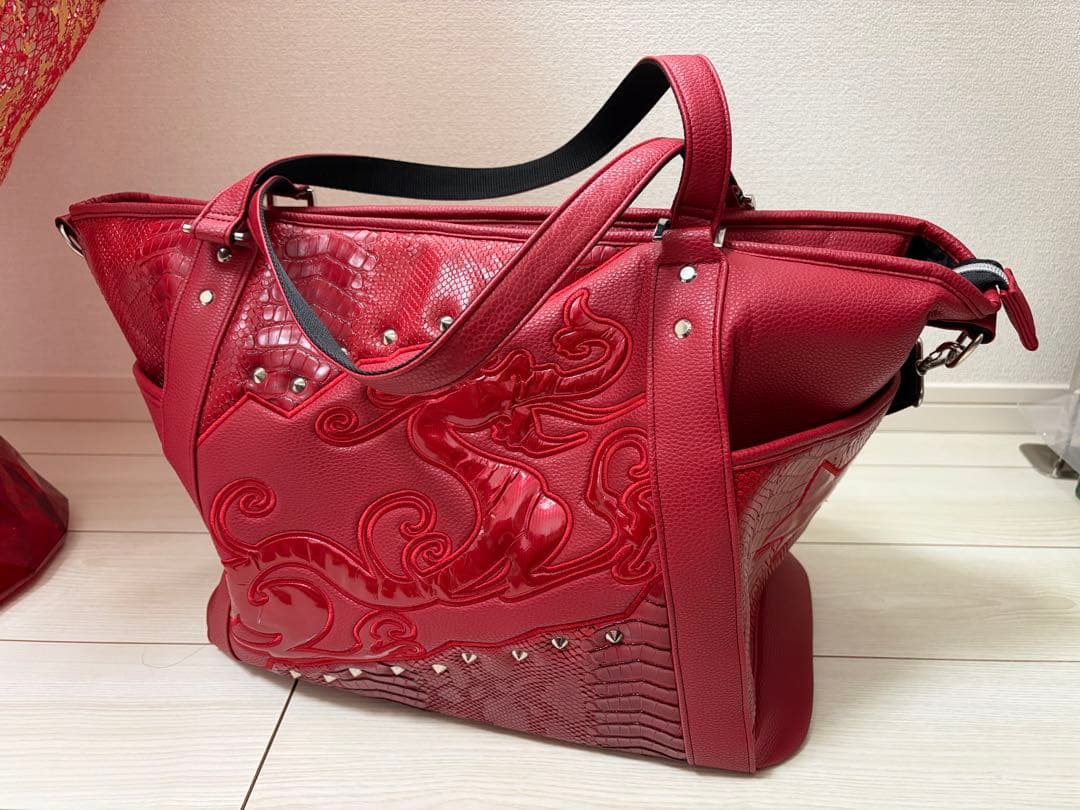 ダンスウィズドラゴン⭐︎赤バッグ　中古品