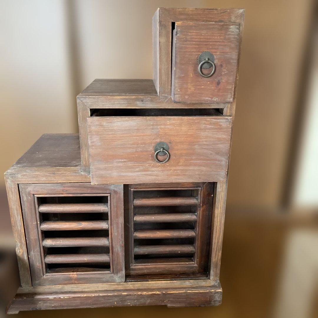 階段タンス　高さ約75.7cm 幅約72cm