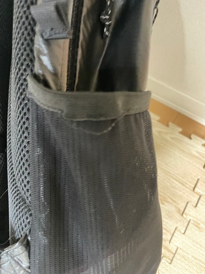 プロフィールご覧下さい。値下げ交渉可⭐︎Supreme ブラック バックパック