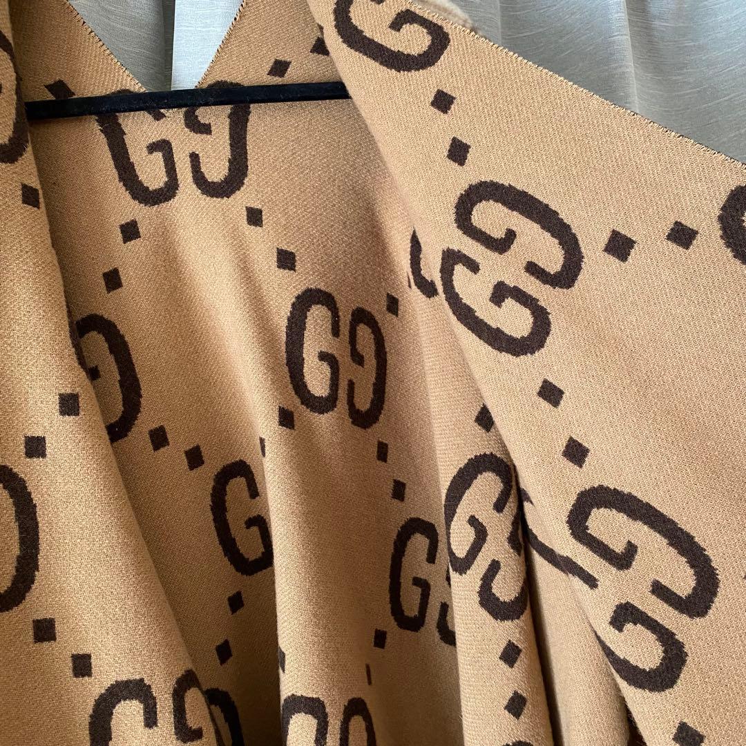 新品 GUCCI リバーシブル GG ウールポンチョ メンズ レディース