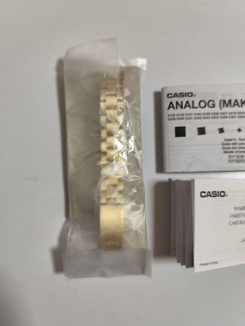 ✨美品・未使用✨CASIO LTP-V007G-9B ゴールド 腕時計