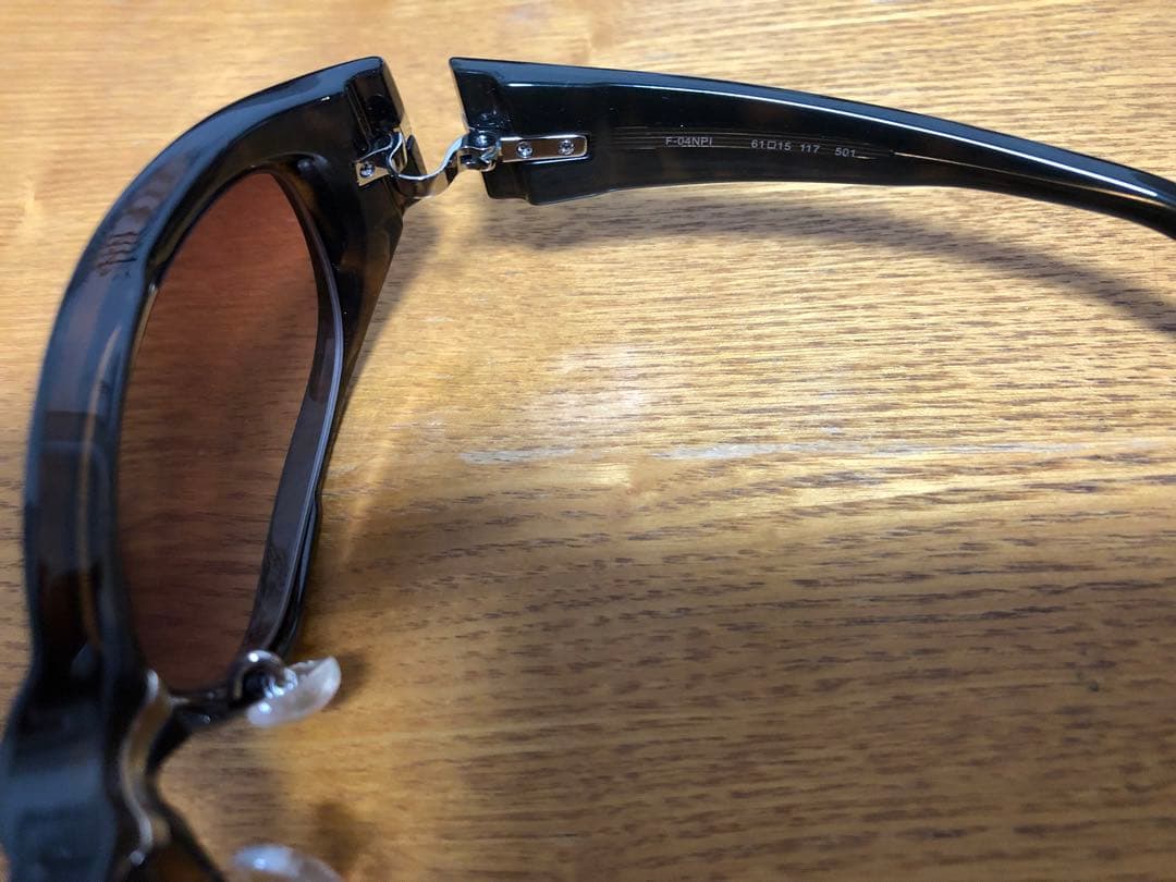 S*i様 999.9 フォーナインズ フィールサン F-04NPI サングラス