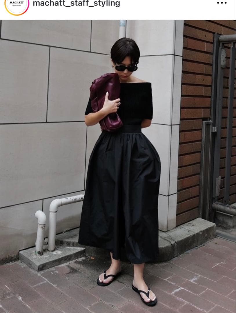 uiko MACHATTメモリーキュロットパンツ　未使用