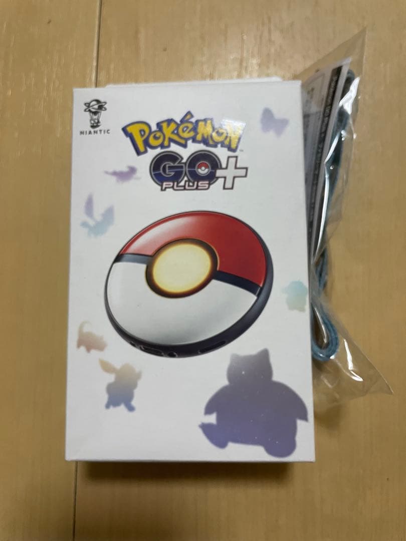 Pokemon Go PLUS + ストラップ付き