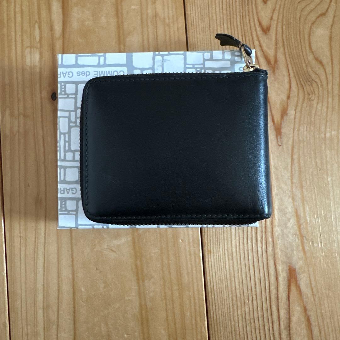 COMME des GARÇONSコムデギャルソン　二つ折り財布ブラック