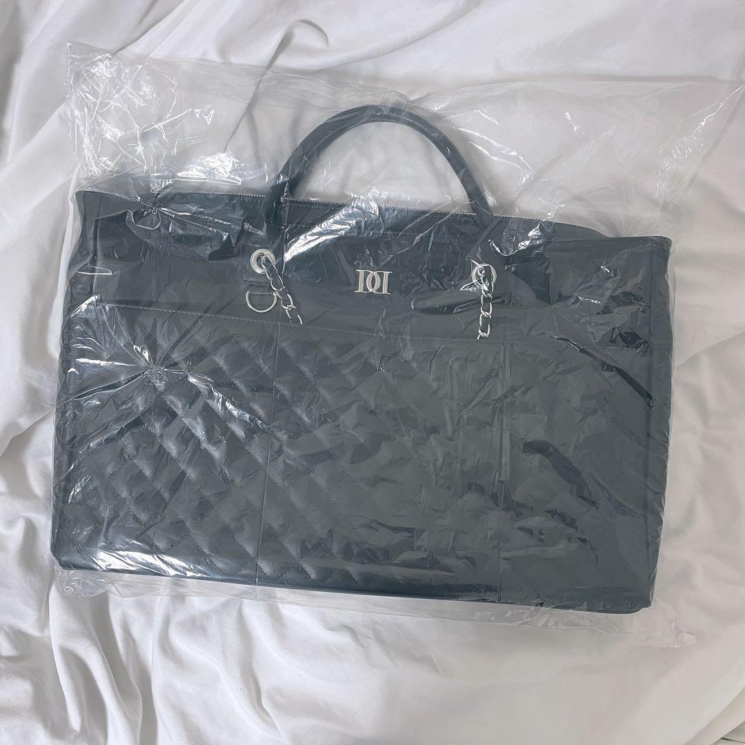 Darich DDキルティングワイドマルチトートバッグ BLK