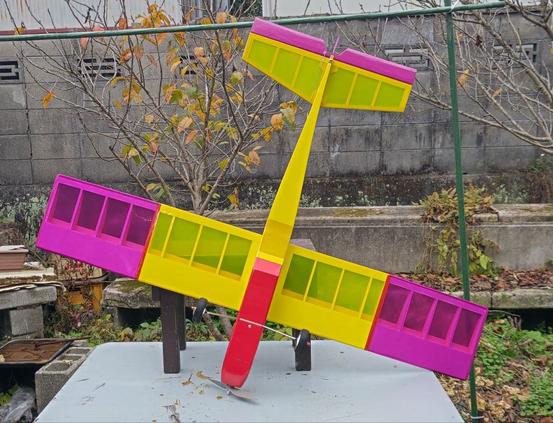 ラジコン飛行機（電動機）