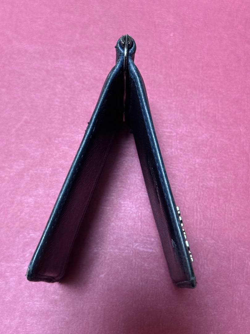 PRADA マネークリップ付き2つ折り財布 サフィアーノレザー