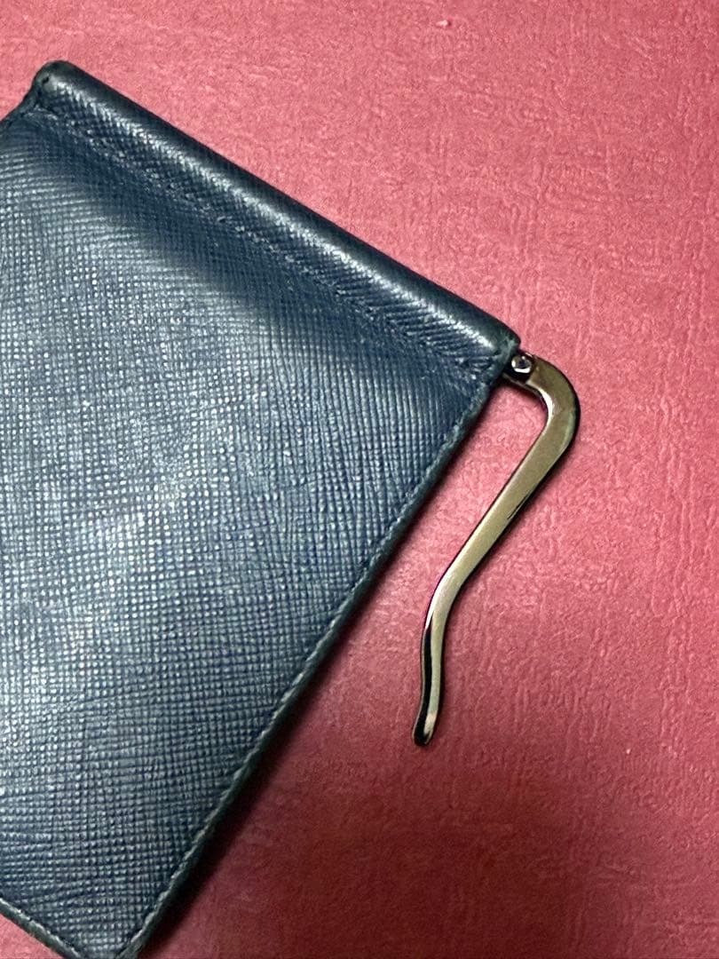 PRADA マネークリップ付き2つ折り財布 サフィアーノレザー