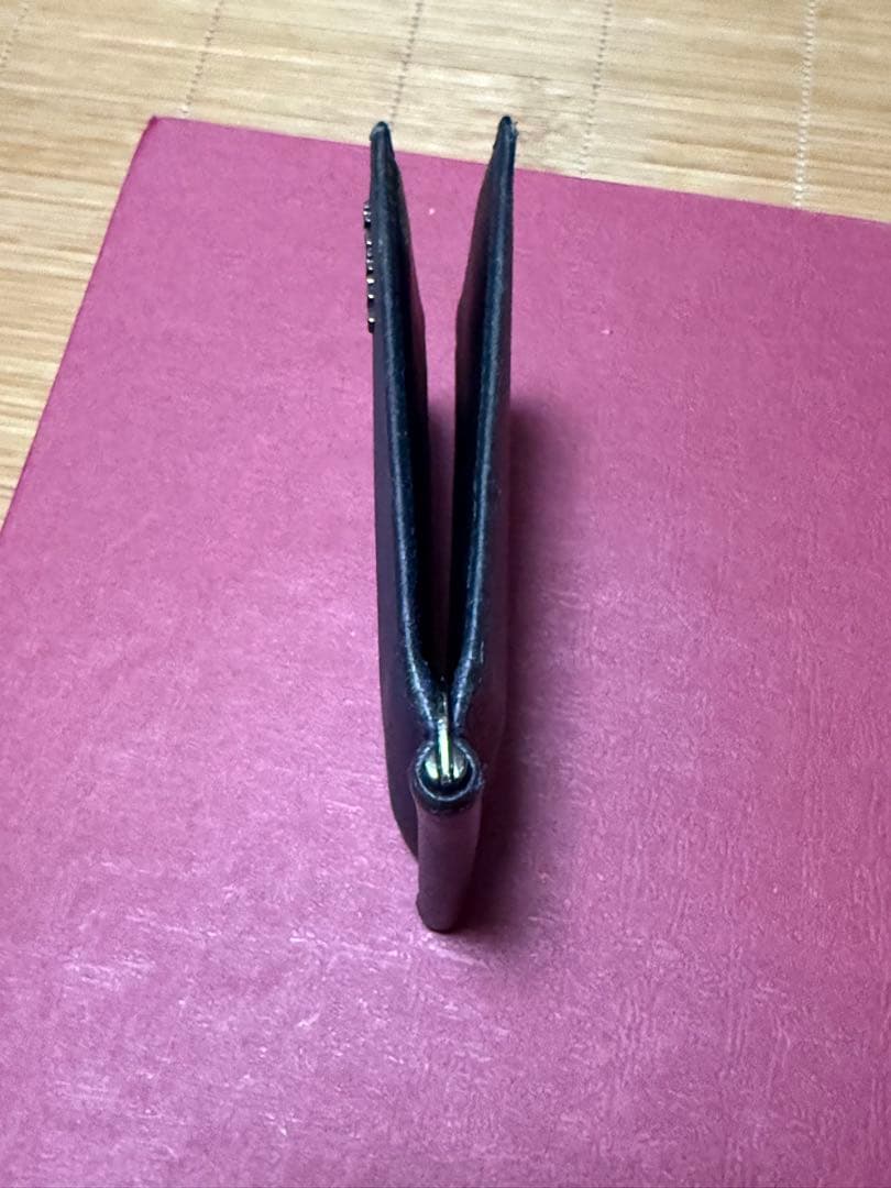 PRADA マネークリップ付き2つ折り財布 サフィアーノレザー