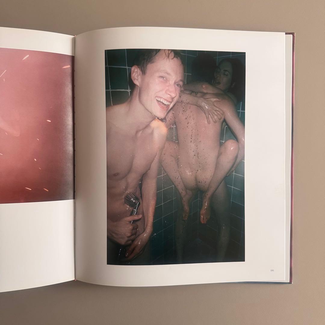 アート・デザイン・音楽 Ryan McGinley Whistle for the Wind