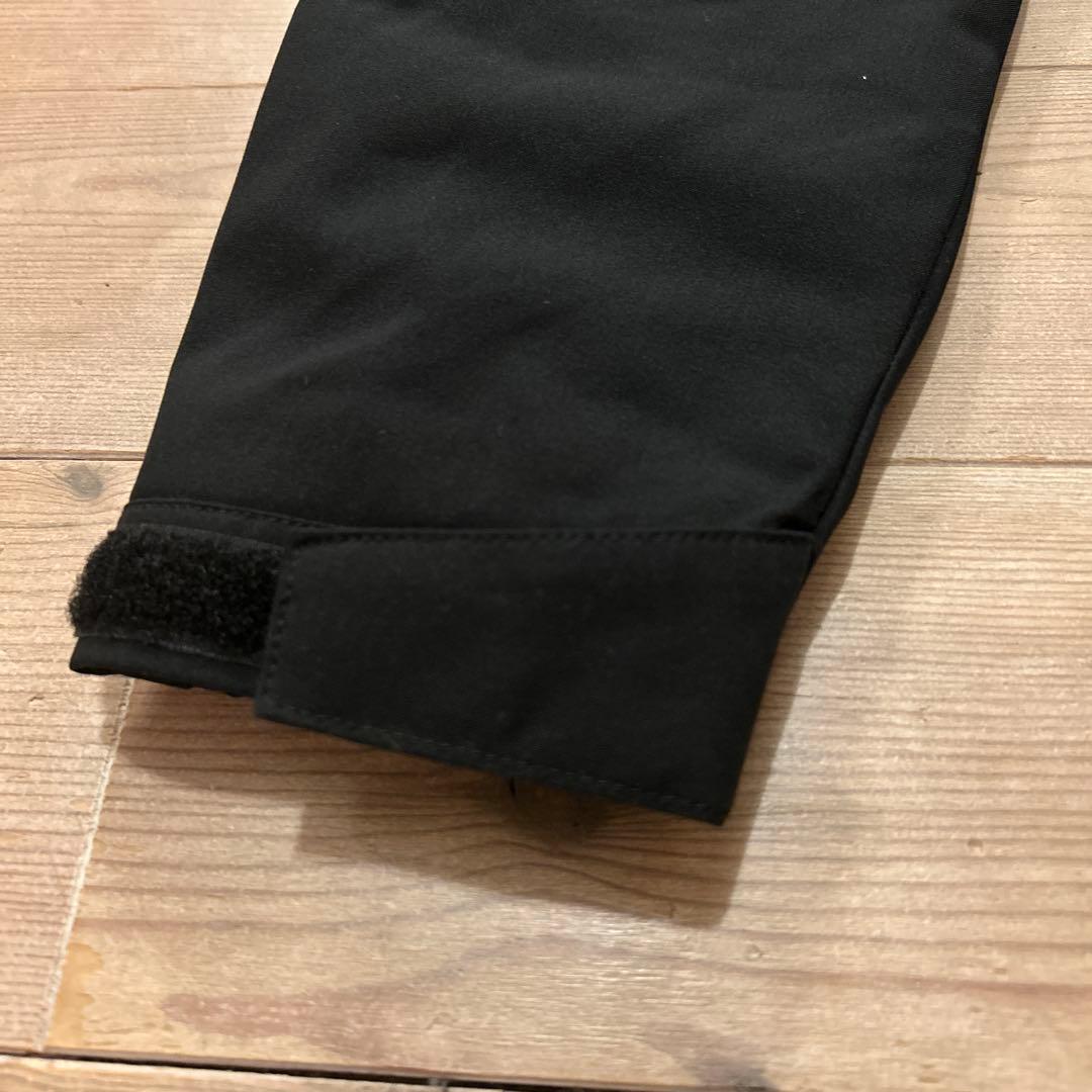 子ども用　スキーウェア　上下セット