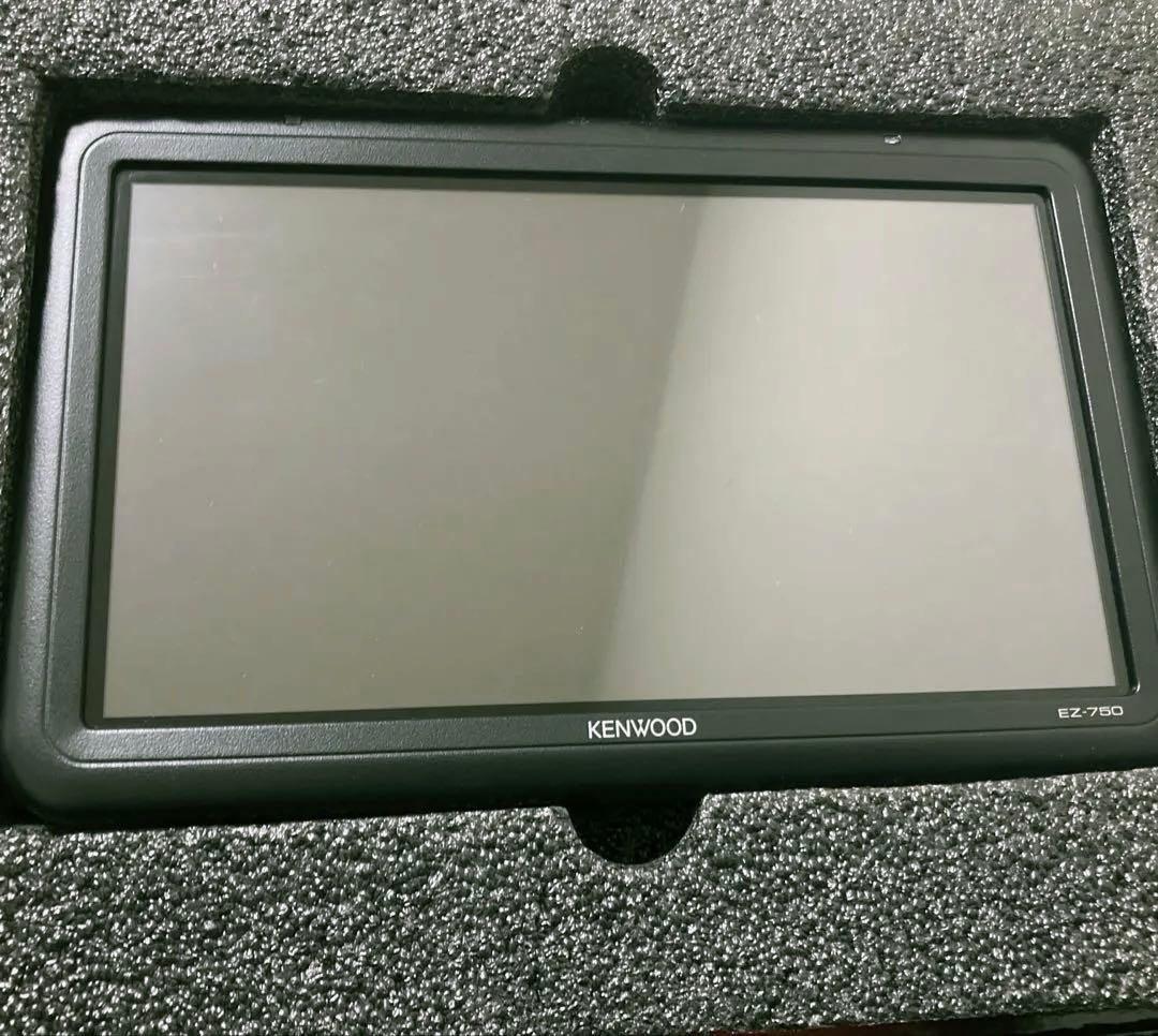 店頭展示美品 ケンウッド ポータブルナビ ココデス EZ-750