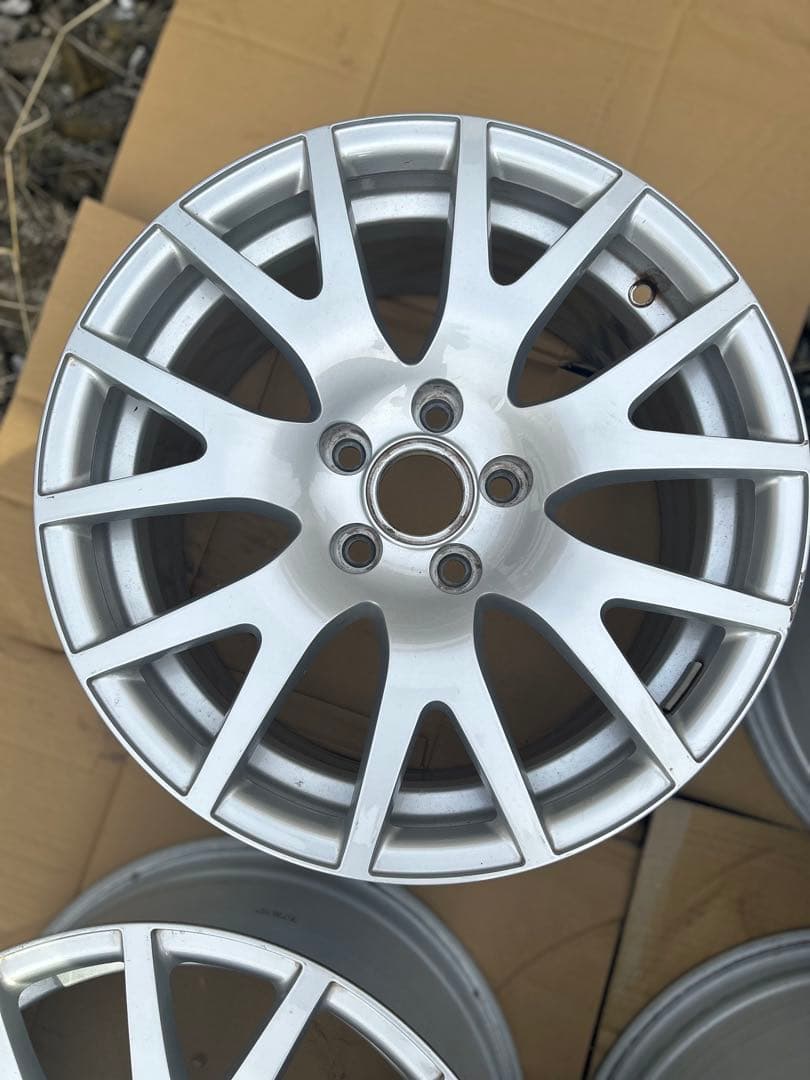 AUDI TT 純正17インチアルミホイール
