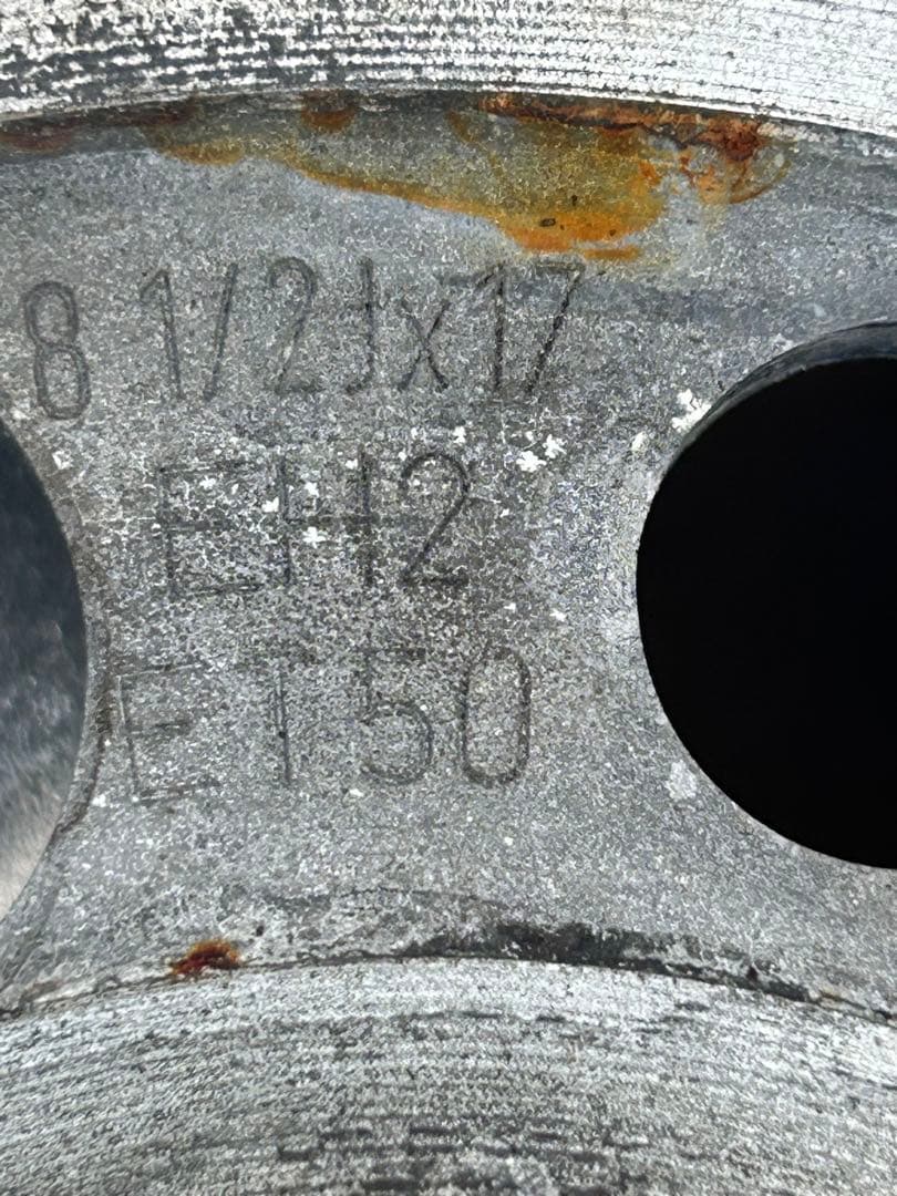 AUDI TT 純正17インチアルミホイール