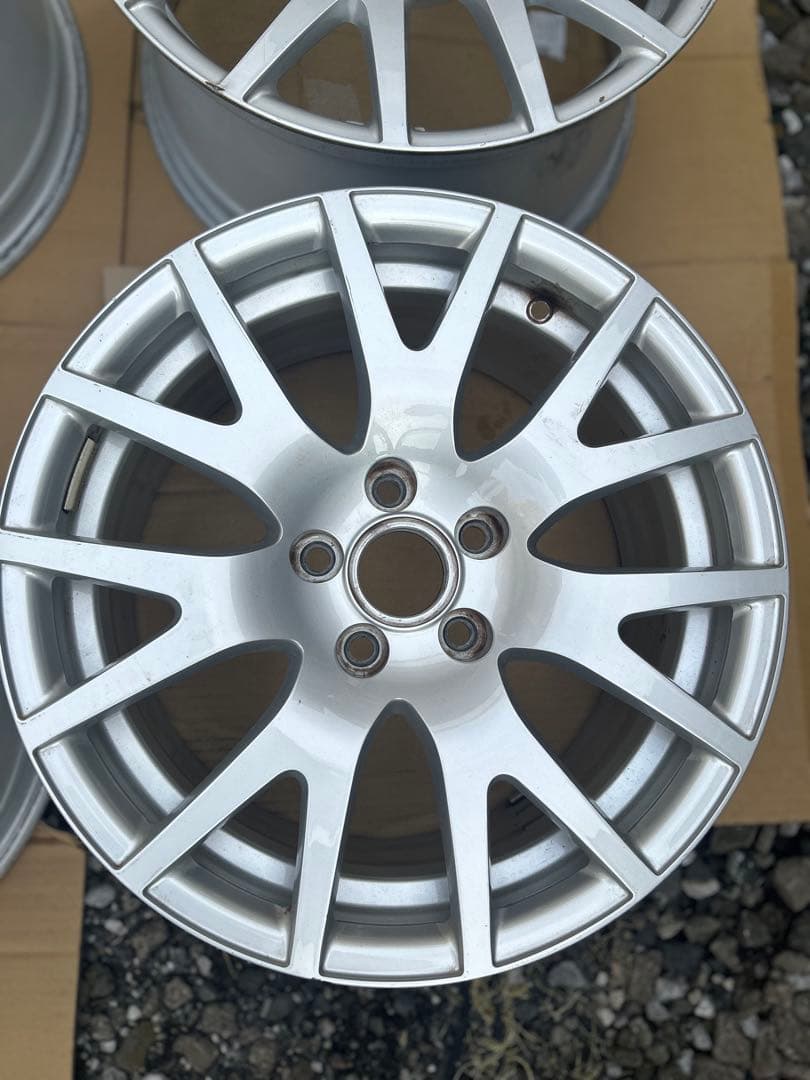 AUDI TT 純正17インチアルミホイール