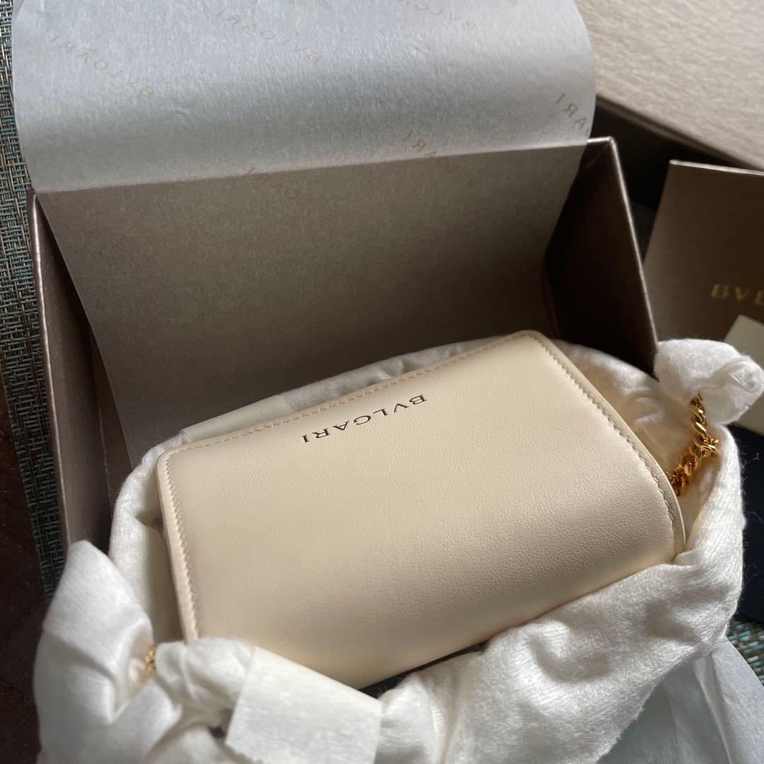 ブルガリ　セルペンティミニレザー ショルダーバッグ