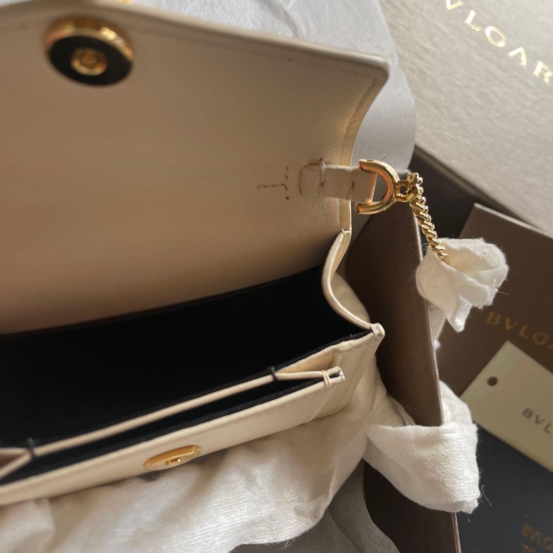 ブルガリ　セルペンティミニレザー ショルダーバッグ