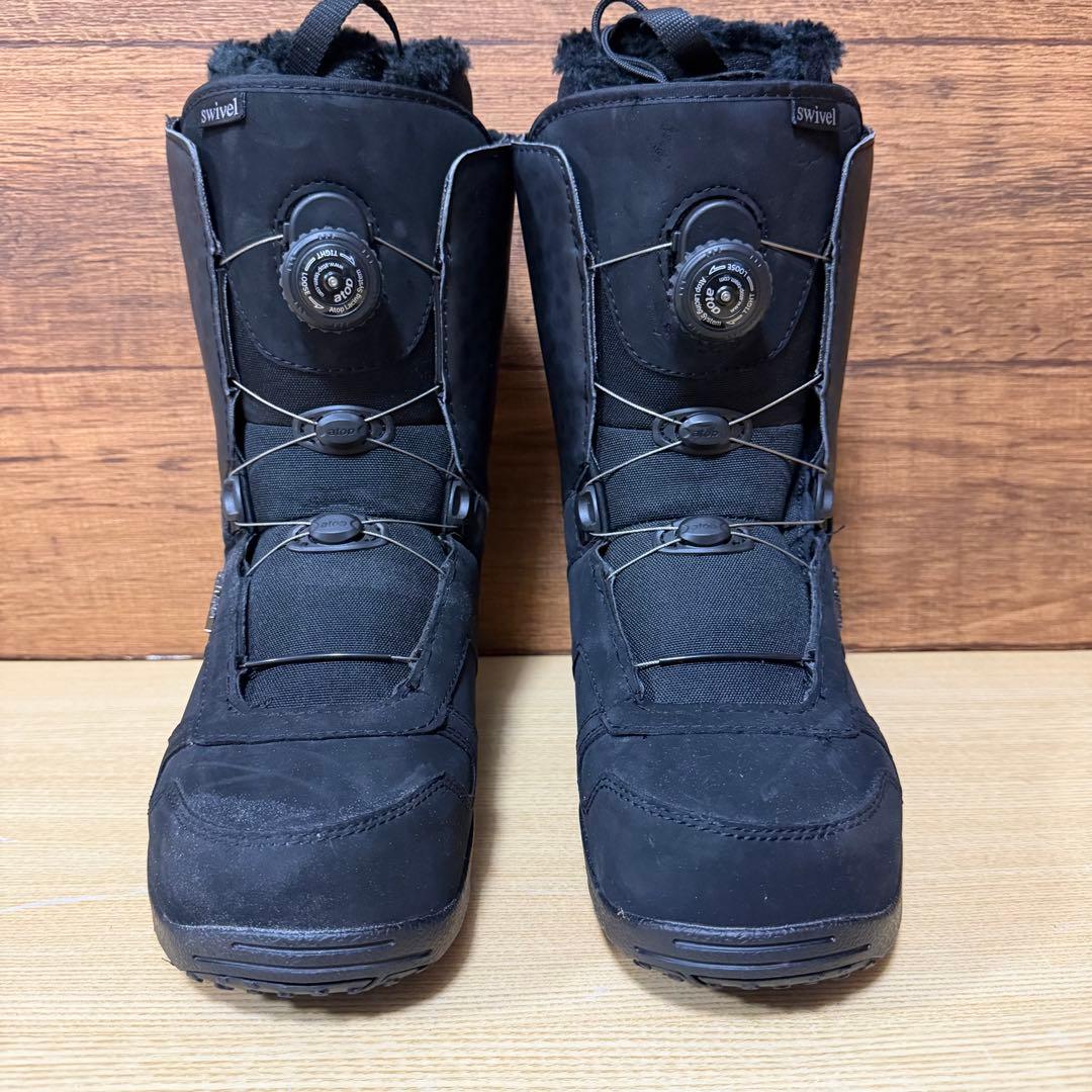 美品　SWIVELスウィベル　レディース　スノーボード4点　142cm かわいい