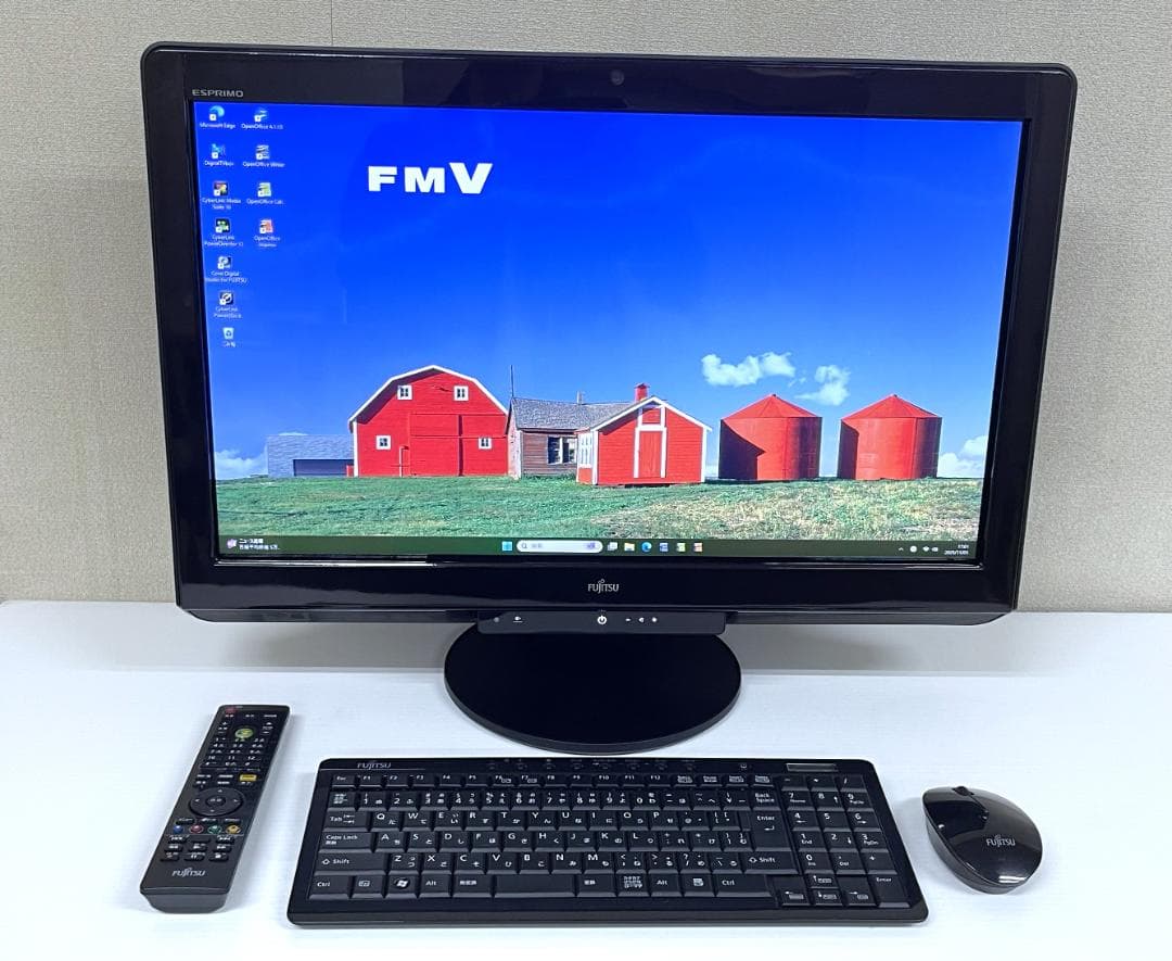 ESPRIMO　Core i7　8GB　SSD　地デジ　Blu-ray