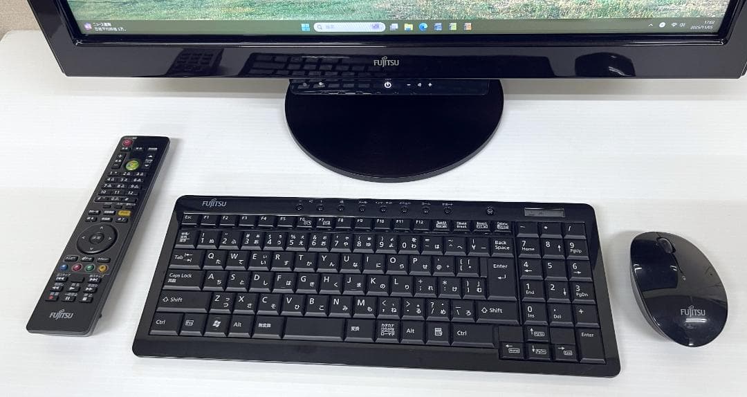 ESPRIMO　Core i7　8GB　SSD　地デジ　Blu-ray