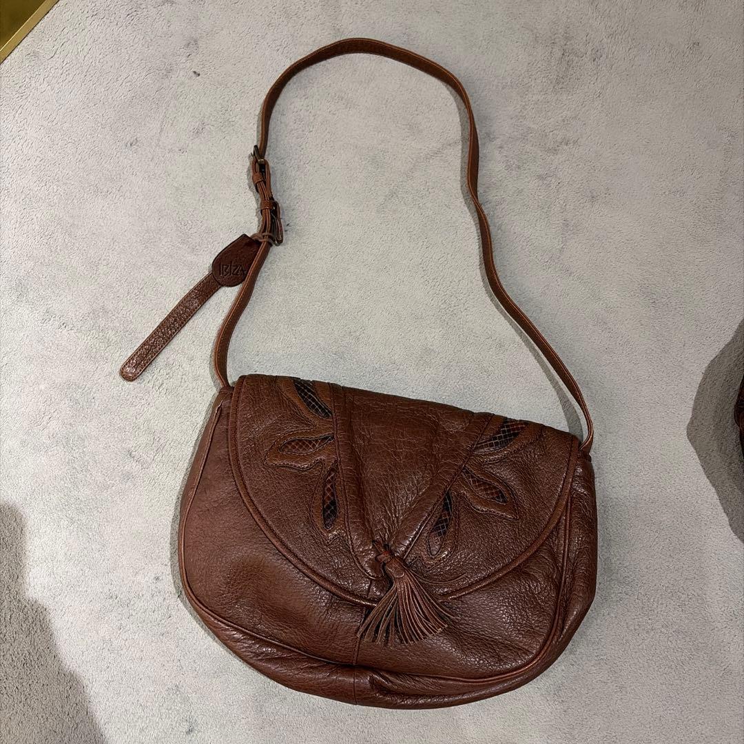 イビザ　IBIZA ショルダーバッグ　ペッカリー