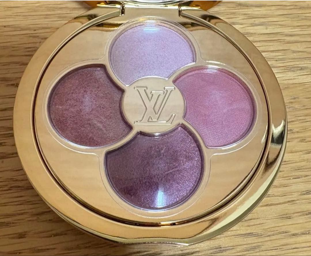 ルイヴィトン LV オンブル アイシャドウ 350 ダズリングゲイズ