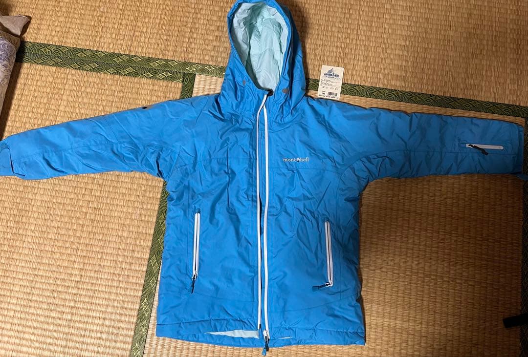 モンベル　子ども用スキーウェアセット（青）