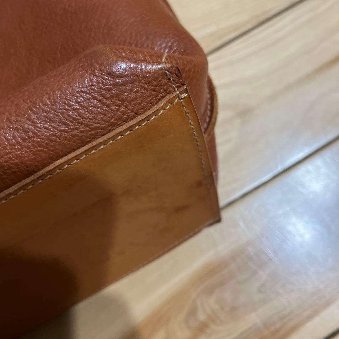 IL BISONTE イルビゾンテ　レザー　ハンドバッグ