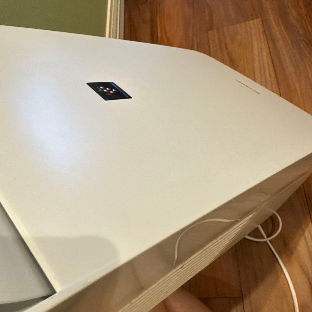 SHARP 除湿機　ワンシーズンの使用 CM-P100-W