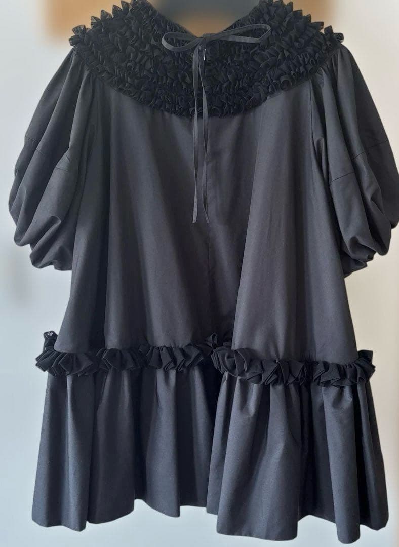 ロージーモンスター　フリル　タグつき