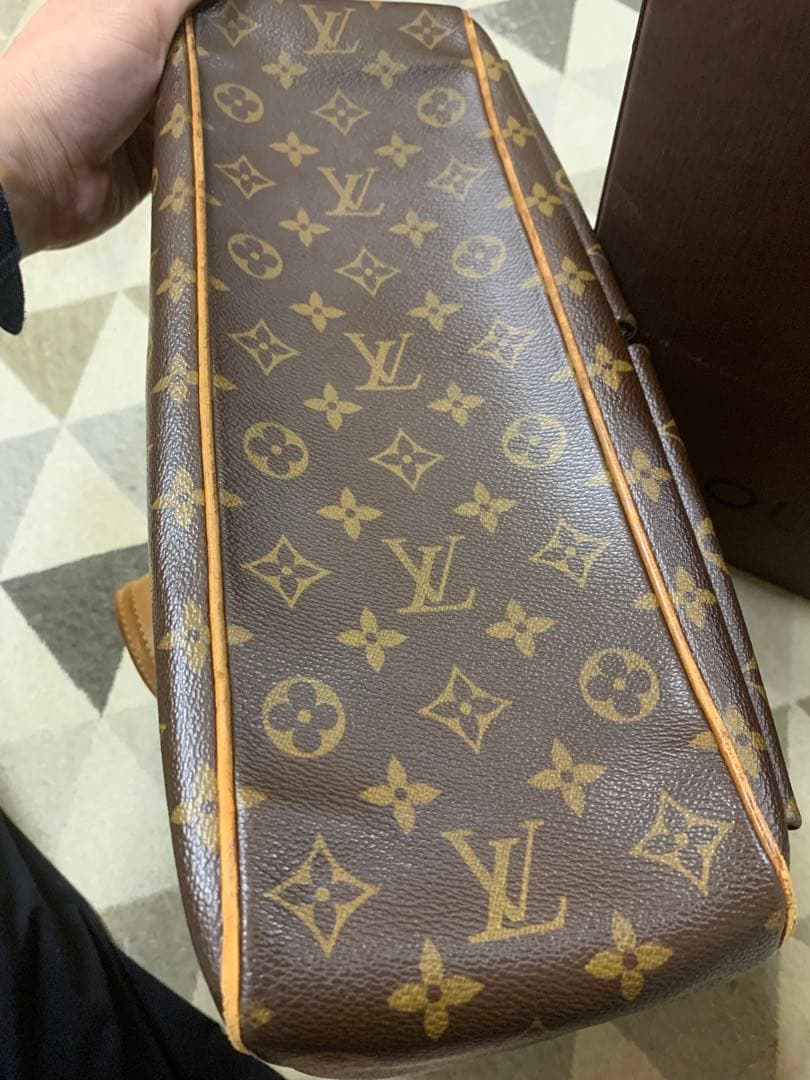 Louis Vuitton ハンドバッグ。バッグ ダークブラウン