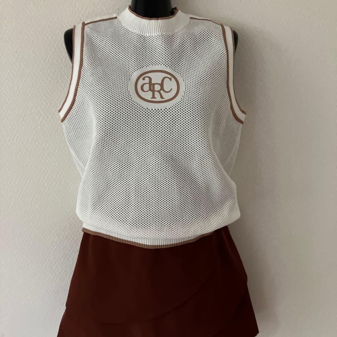 ARCHIVIO クルーネックニットベスト 新品タグ付き　38 完売品