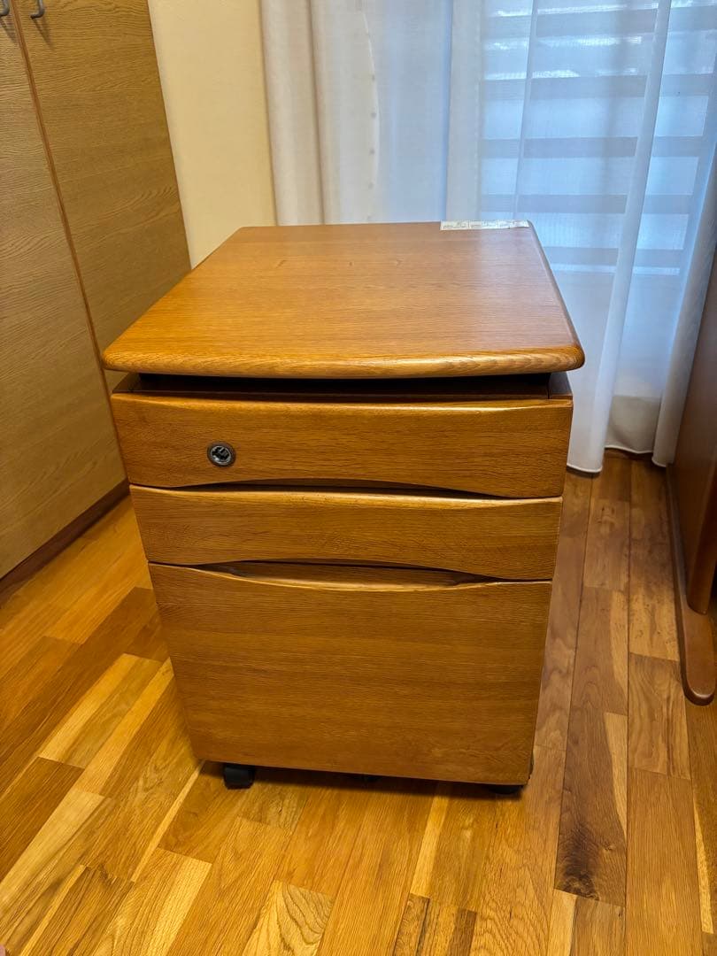 大塚家具購入　学習机セット①机