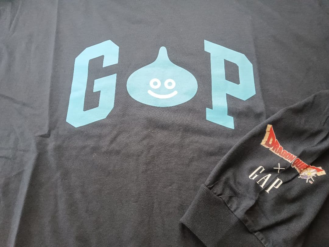 【XLサイズ】GAP ドラゴンクエスト 長袖Tシャツ アウトレット限定