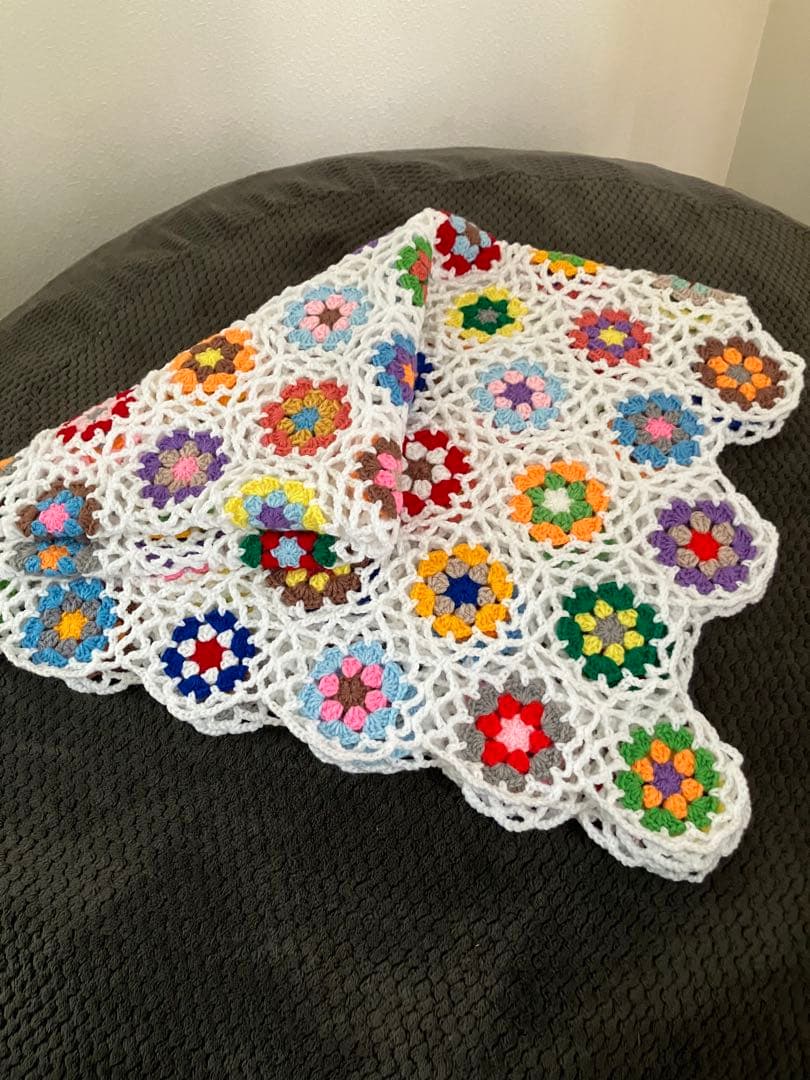 ソファーカバー　ベッドカバー　大判ブランケット　マルチカバー　手編み　ハンドメイ