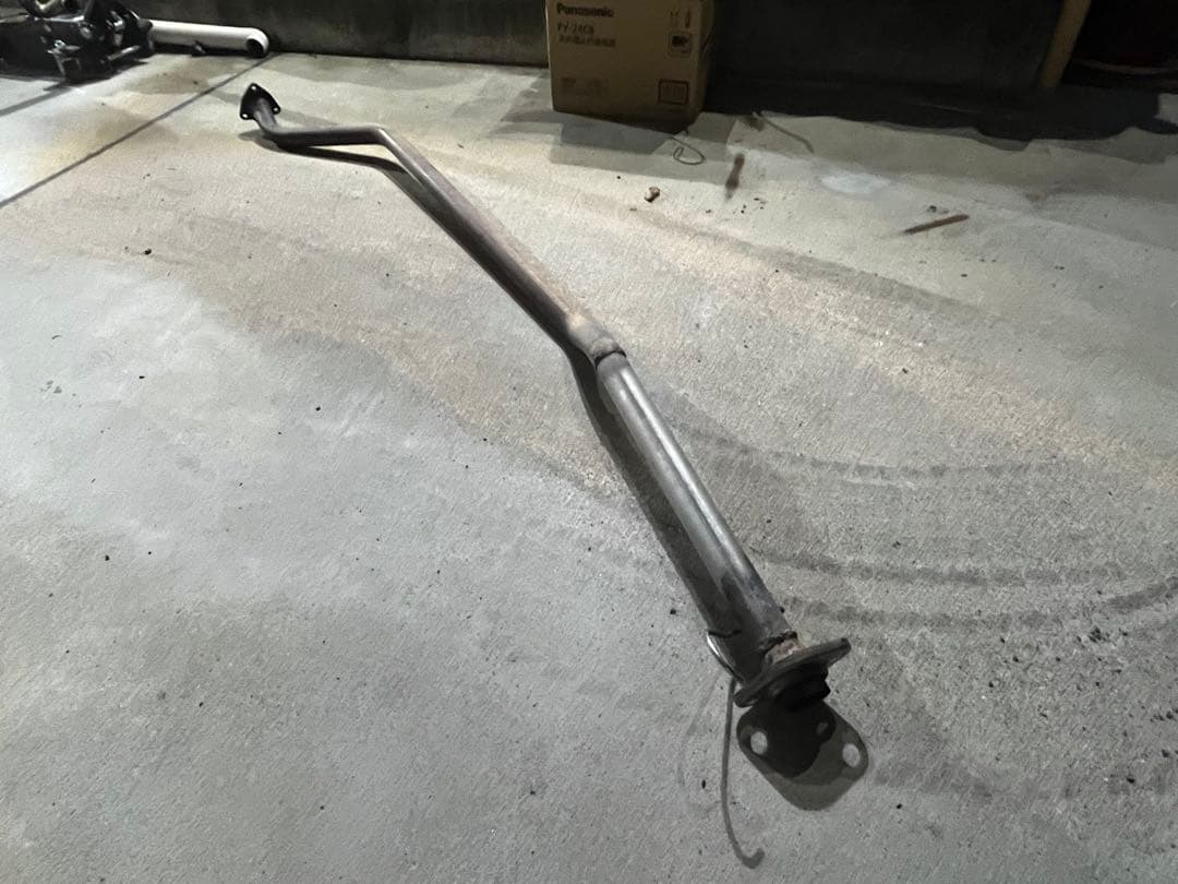 インテグラdc5 is タイプs中間ストレート　軽量　爆音　直管　ストリーム