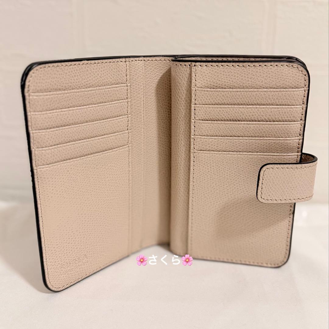 ✨極美品✨フルラ CAMELIA M コンパクト ウォレット