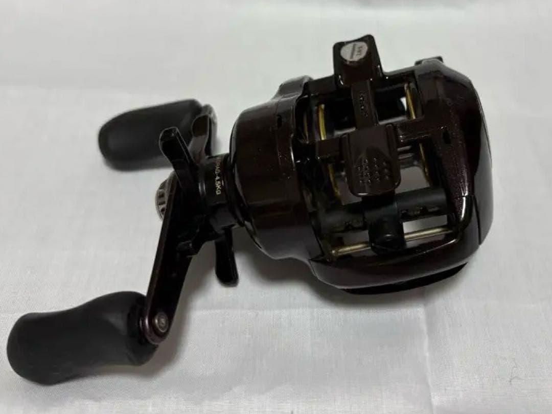 シマノ ベイトリール 09スコーピオンXT 1501-7 左ハンドル