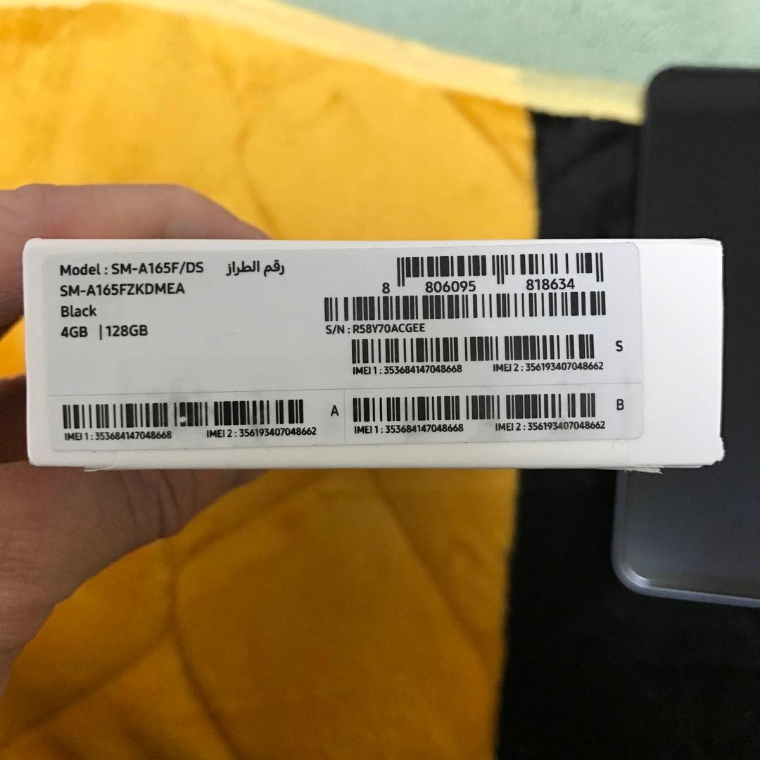 Samsung Galaxy A16 4GB 128GB ブラック ケース付き