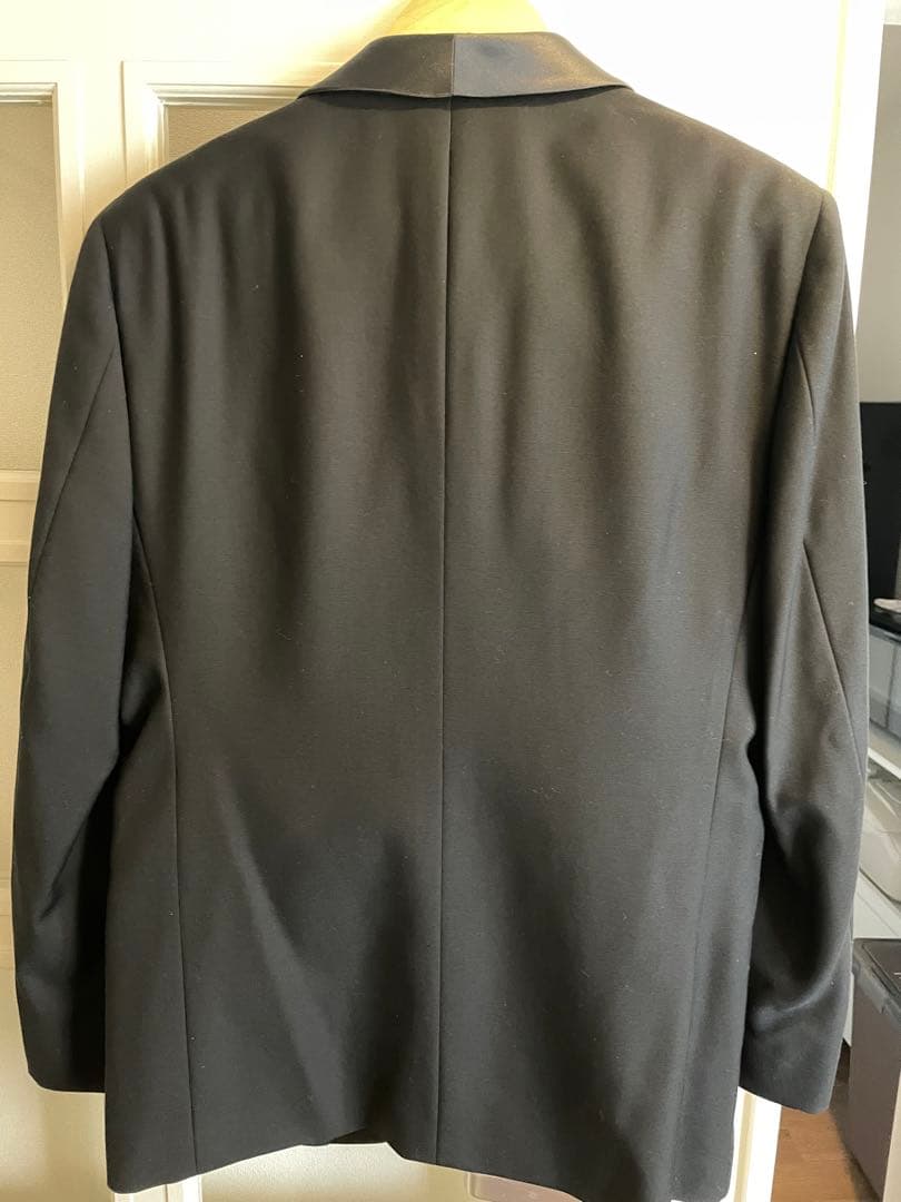 【美品】ヒルトン　メンズ　タキシード　黒　ブラック　結婚式　コンサート　食事会