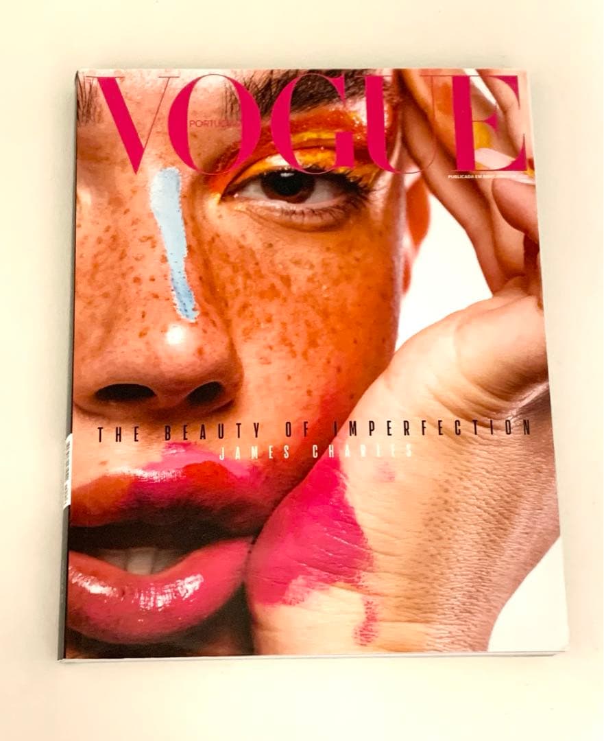 女性情報誌 Vogue Portugal Magazine November 2020