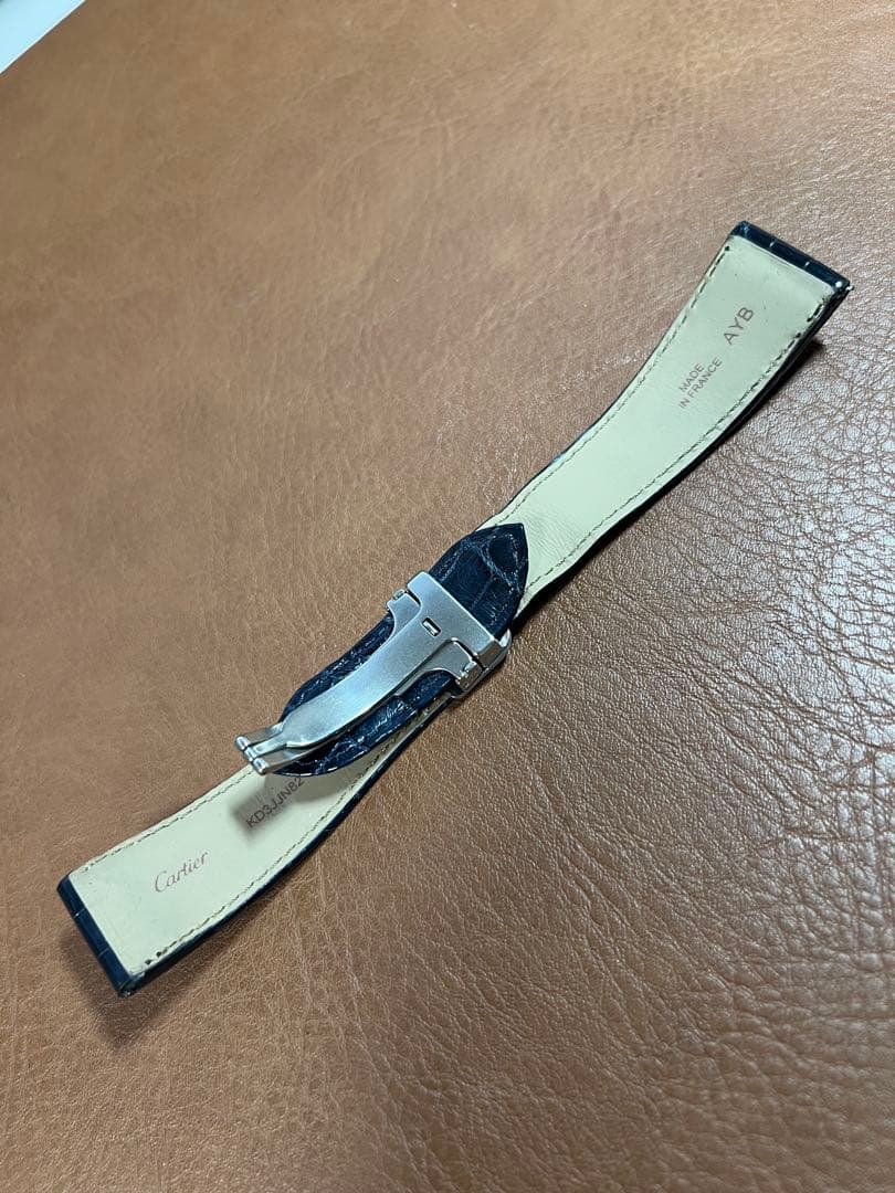 Cartier クロコダイルレザーベルト kd3jjn82 dバックル