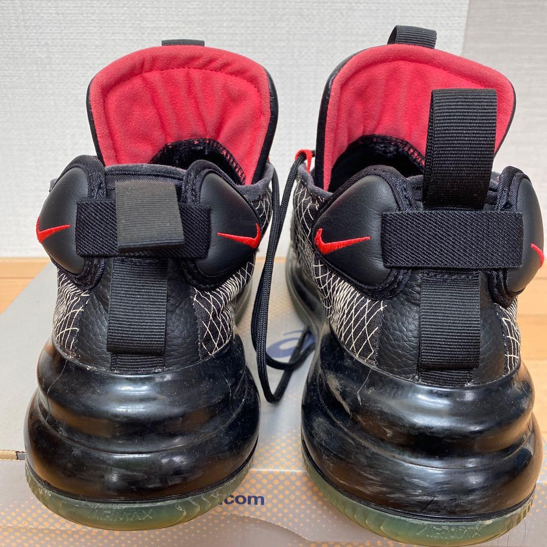 ナイキエアーマックス720