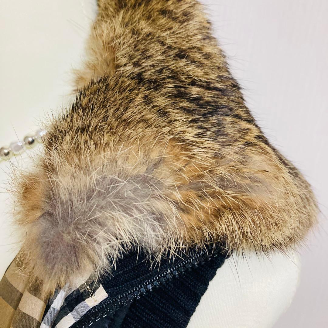 バーバリー　BURBERRY LONDON ファー付きベスト
