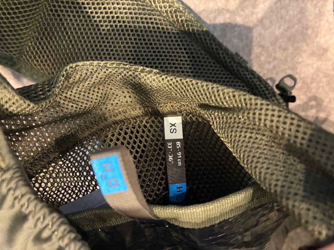 SALOMON ADV SKIN 5 XSサイズ