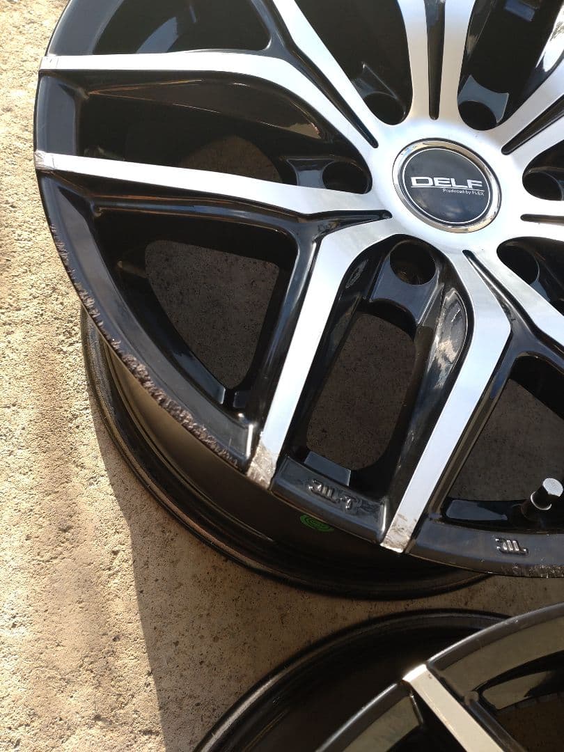 ハイエース専用DELFホイール18インチ4本セットnagao