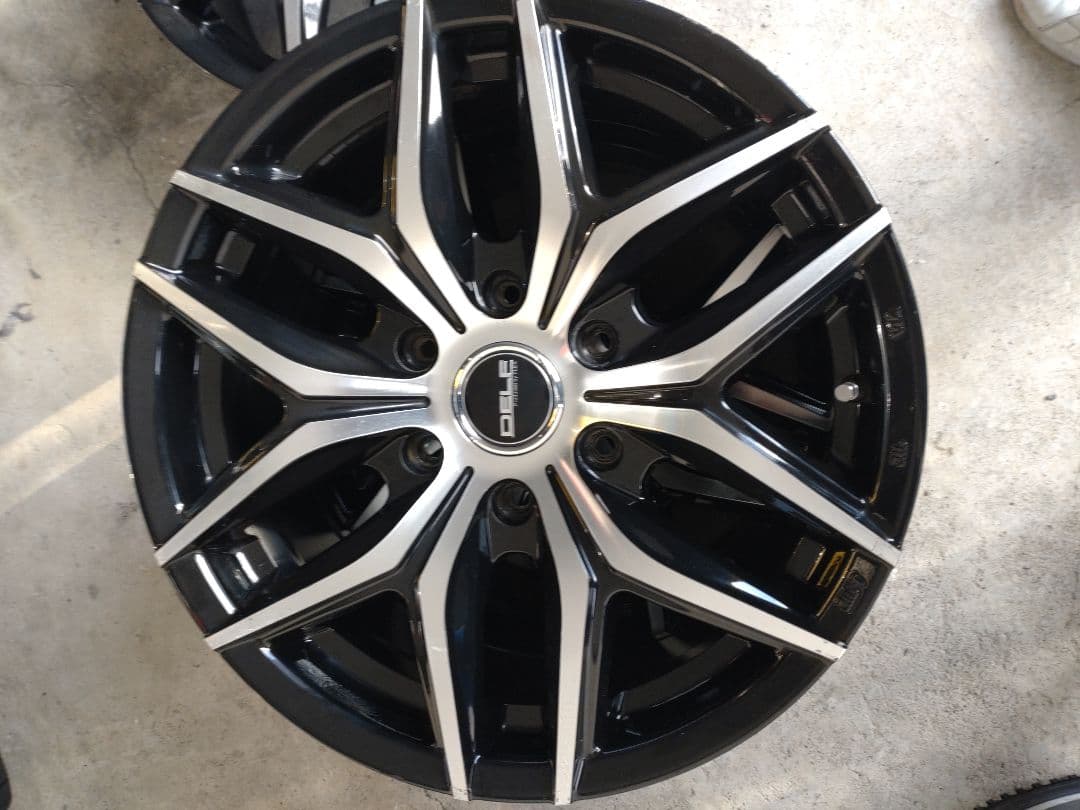 ハイエース専用DELFホイール18インチ4本セットnagao